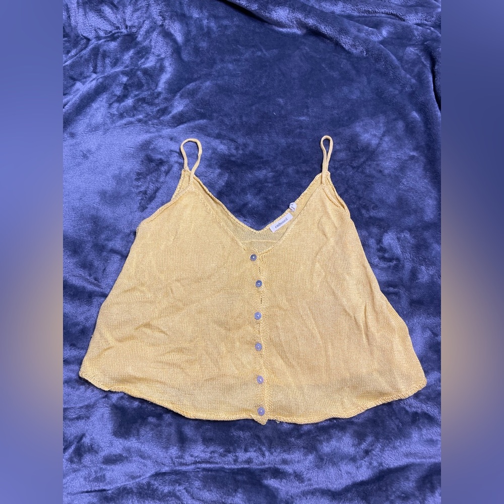 Yellow embossed flowy tank top, size: Small, slightly used